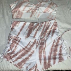 Two piece set